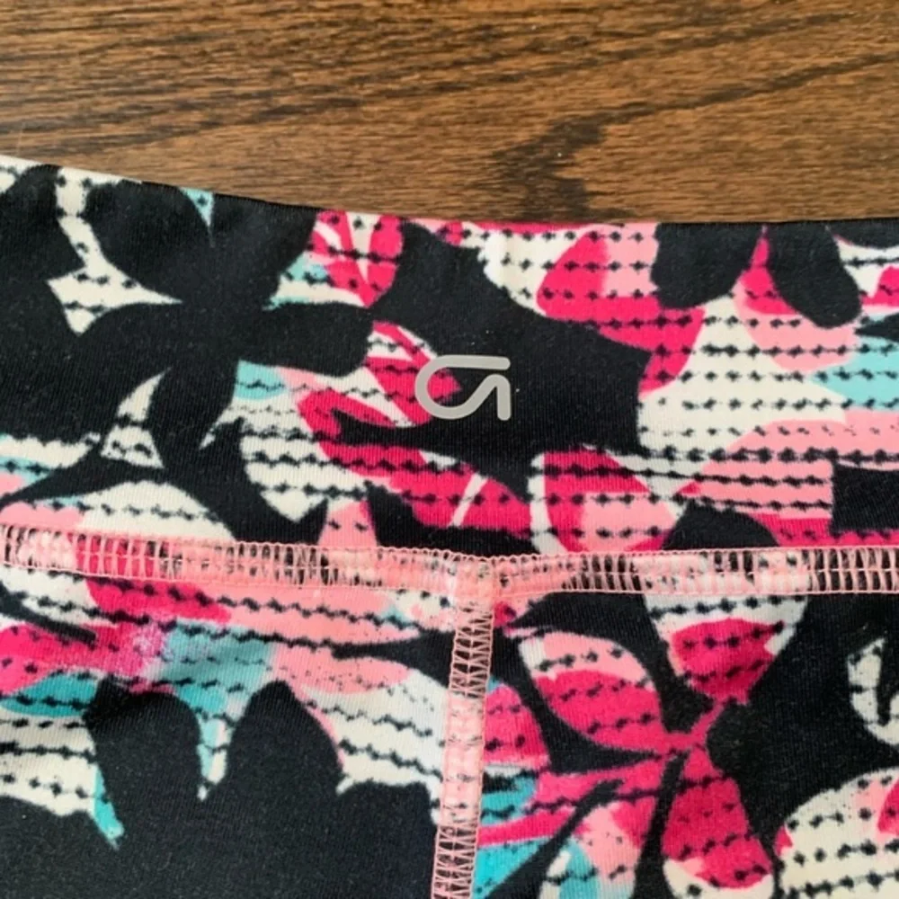 VGUC Gap Fit Athletic‎ Leggings Sz S (6-7)